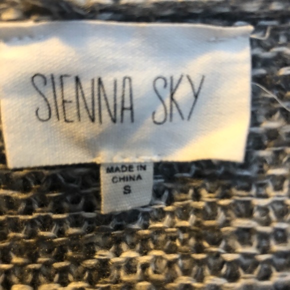 Lovely Sienna Sky sweater. - Picture 3 of 5
